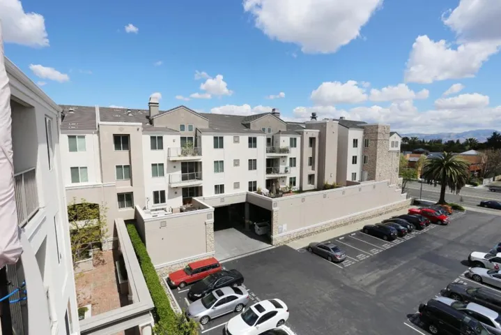 912 Campisi Way 414, Campbell, California 95008
