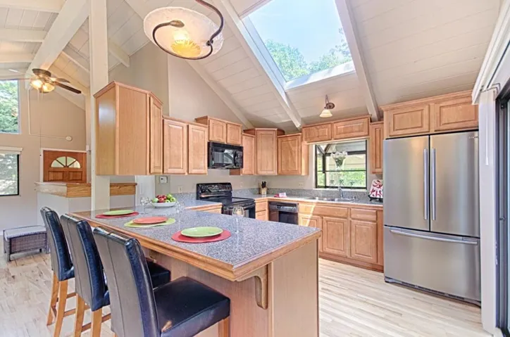 857 Burns Avenue, Aptos, California 95003
