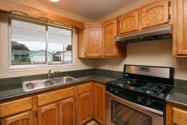 61 Shady Oaks Drive, Watsonville, California 95076