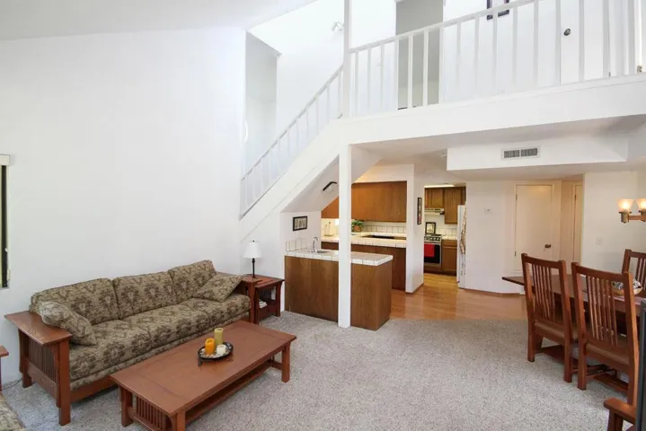 8 Seacliff Drive, Aptos, California 95003
