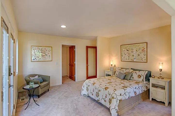 2222 Ocean Street, Santa Cruz, California 95060