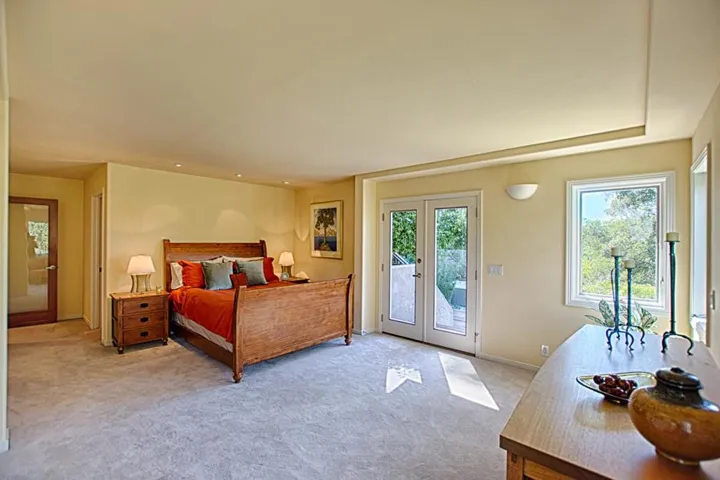2222 Ocean Street, Santa Cruz, California 95060