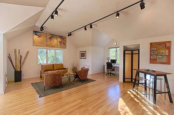 2222 Ocean Street, Santa Cruz, California 95060