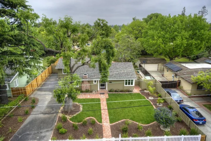 1049 Lucot Way, Campbell, California 95008