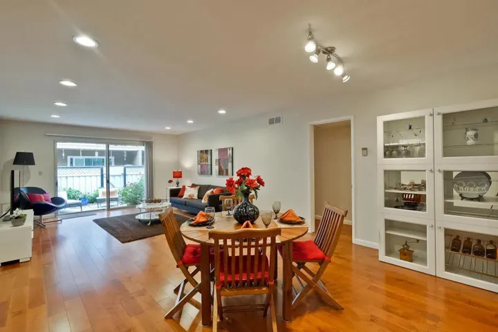 1910 Mount Vernon Court 7, Mountain View, California 94040