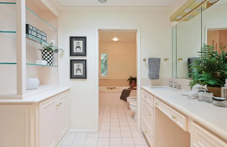 940 Continental Drive, Menlo Park, California 94025