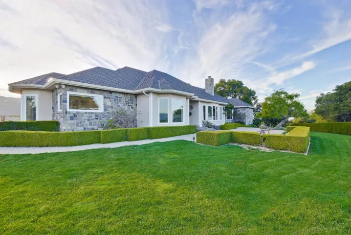22338 Regnart Road, Cupertino, California 95014