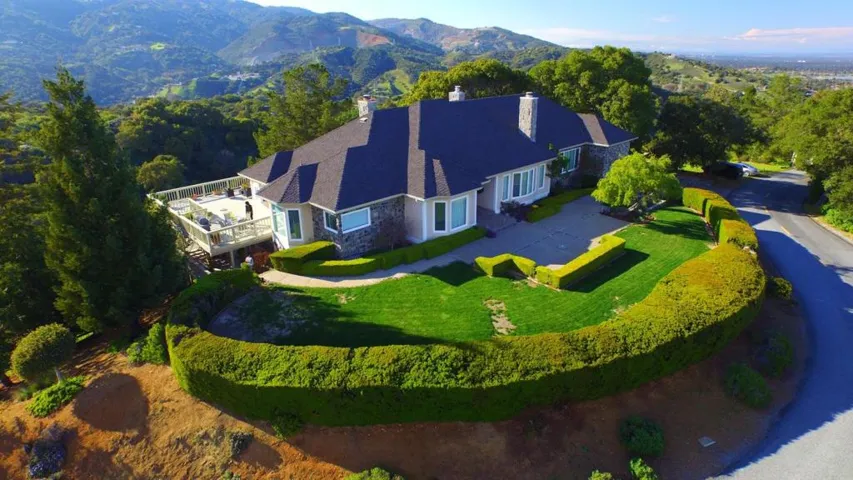 22338 Regnart Road, Cupertino, California 95014