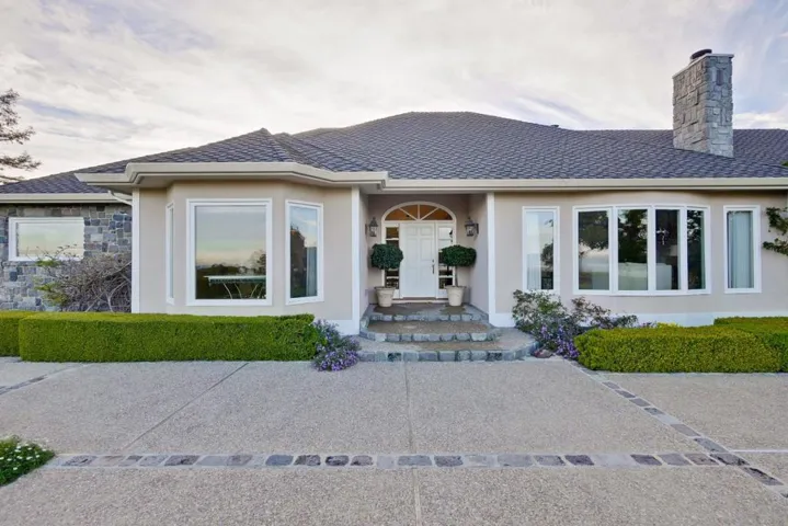 22338 Regnart Road, Cupertino, California 95014