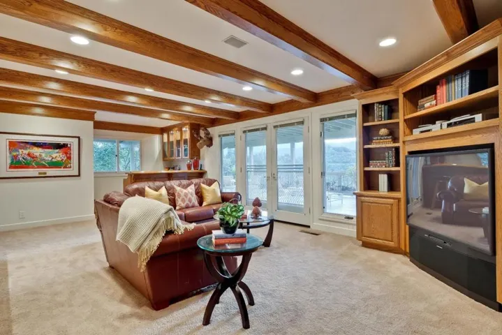 22338 Regnart Road, Cupertino, California 95014
