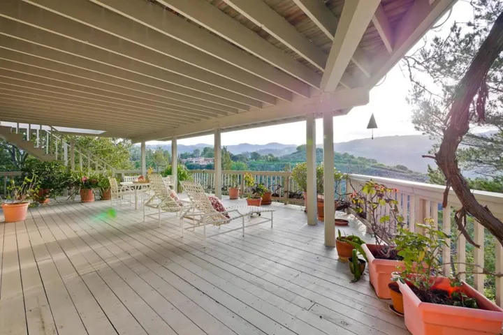 22338 Regnart Road, Cupertino, California 95014
