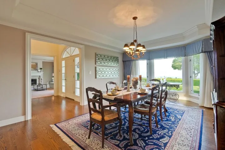 22338 Regnart Road, Cupertino, California 95014