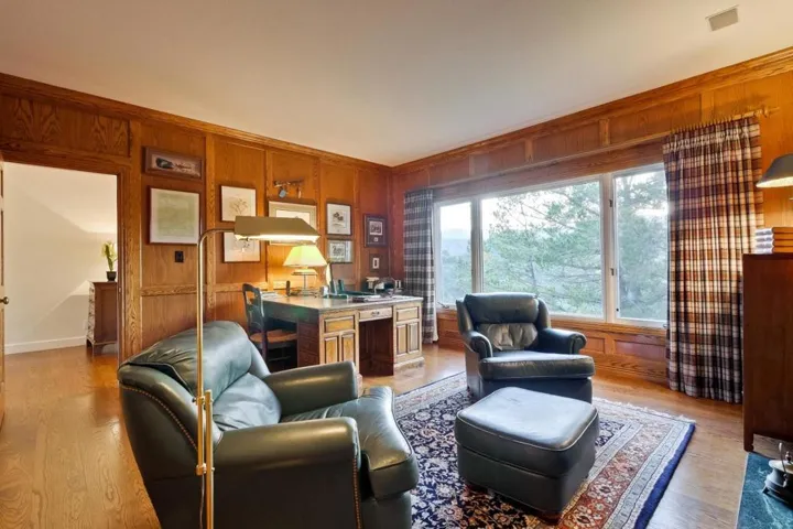 22338 Regnart Road, Cupertino, California 95014