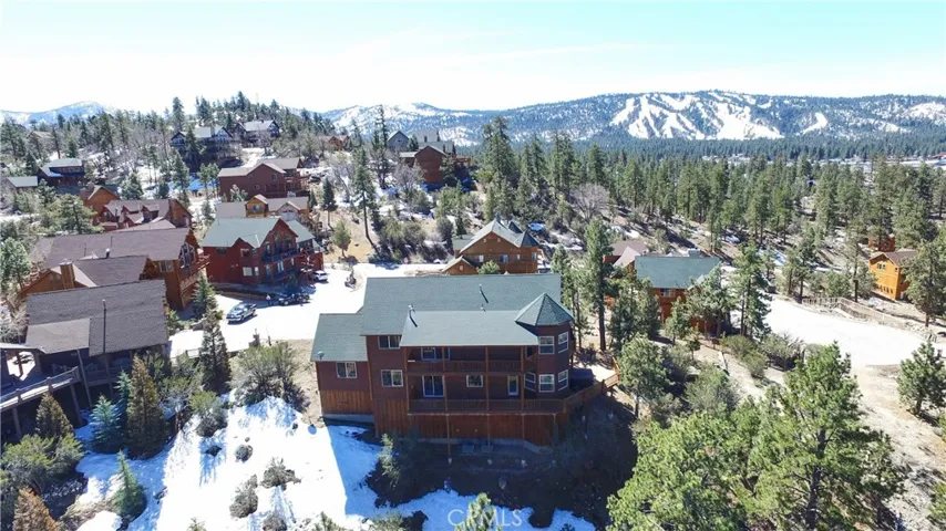 472 Windsong Place, Big Bear, California 92315