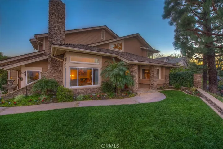 5850 E Trapper Trail, Anaheim Hills, California 92807