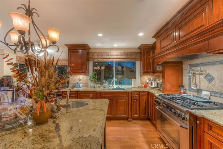 5850 E Trapper Trail, Anaheim Hills, California 92807
