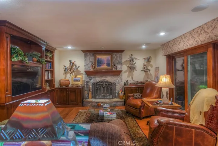 5850 E Trapper Trail, Anaheim Hills, California 92807