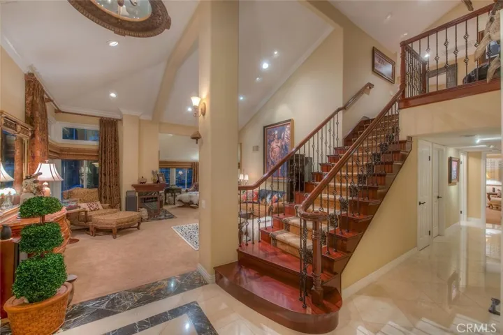5850 E Trapper Trail, Anaheim Hills, California 92807