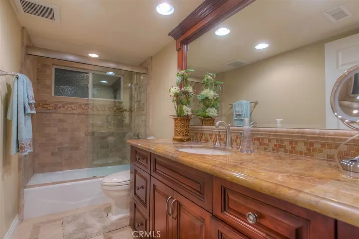 5850 E Trapper Trail, Anaheim Hills, California 92807