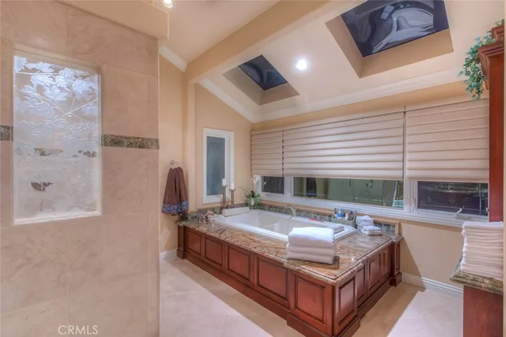 5850 E Trapper Trail, Anaheim Hills, California 92807