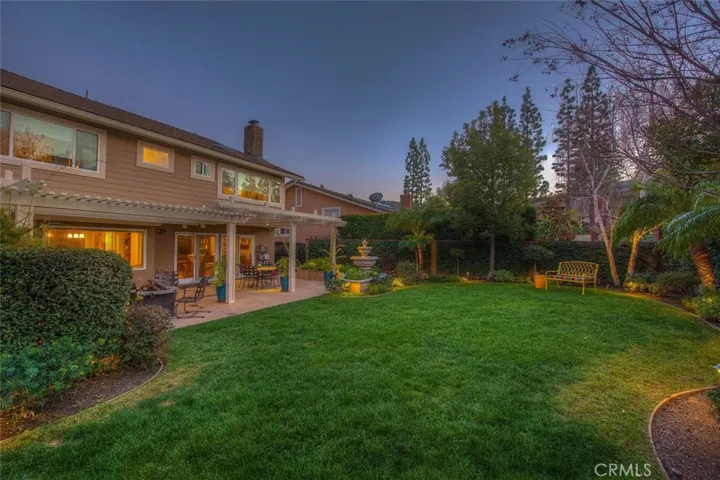 5850 E Trapper Trail, Anaheim Hills, California 92807