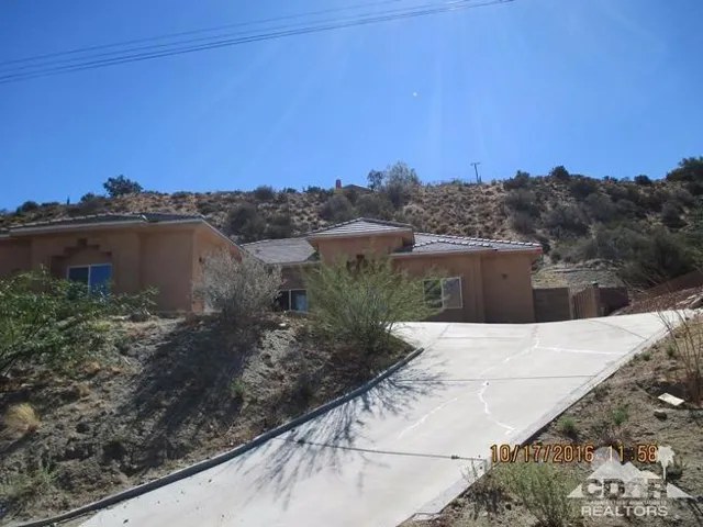 54595 Twentynine Palms Highway, Yucca Valley, California 92284