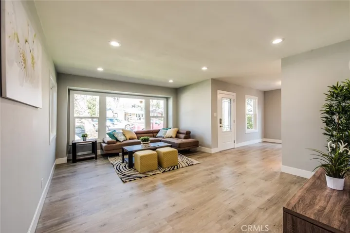 9514 Mills Avenue, Whittier, California 90603