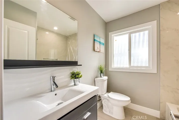 9514 Mills Avenue, Whittier, California 90603