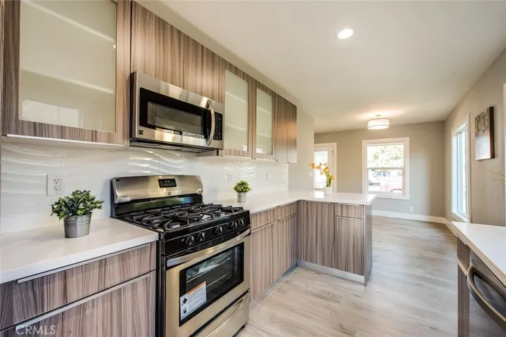 9514 Mills Avenue, Whittier, California 90603