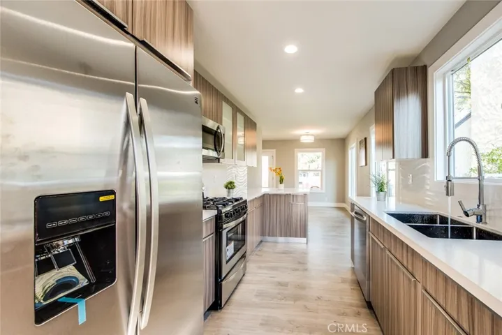 9514 Mills Avenue, Whittier, California 90603