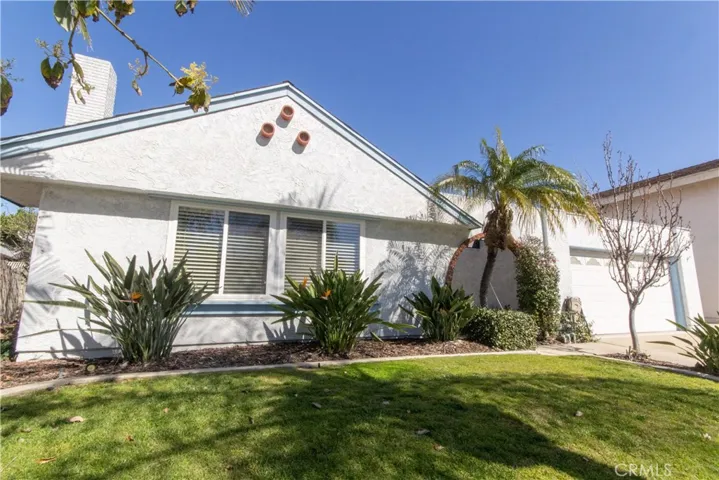 6033 Lawrence Street, Cypress, California 90630