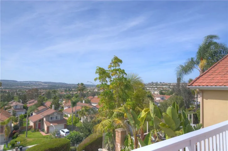 28261 Via Alfonse, Laguna Niguel, California 92677