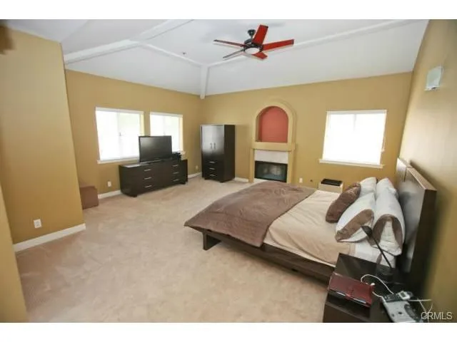 622 N Juanita Avenue B, Redondo Beach, California 90277