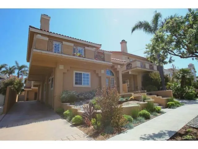 622 N Juanita Avenue B, Redondo Beach, California 90277