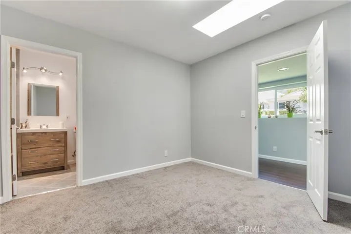 3026 Community Avenue, La Crescenta, California 91214