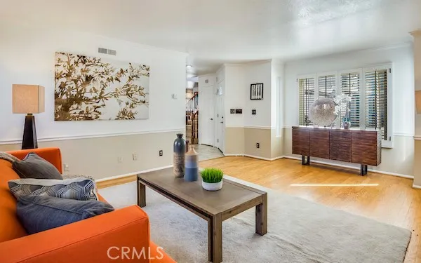 2019 Ernest Avenue B, Redondo Beach, California 90278