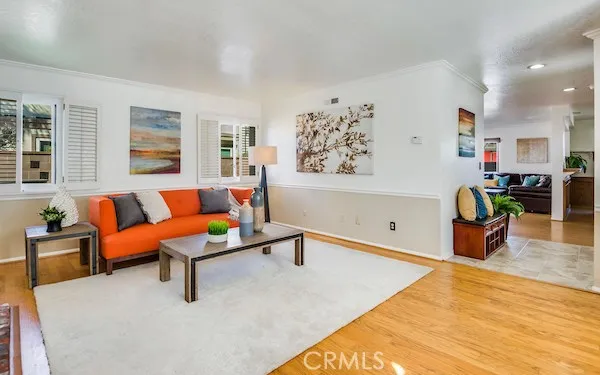 2019 Ernest Avenue B, Redondo Beach, California 90278