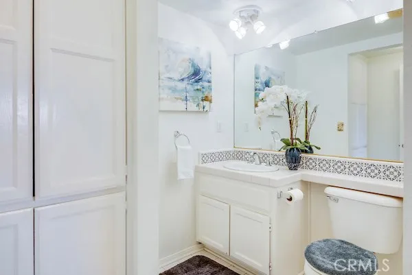 2019 Ernest Avenue B, Redondo Beach, California 90278