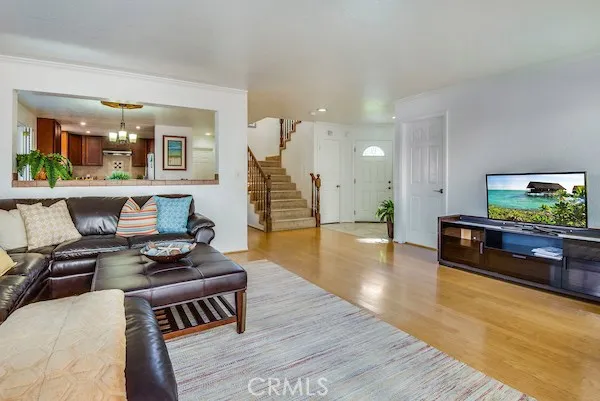 2019 Ernest Avenue B, Redondo Beach, California 90278