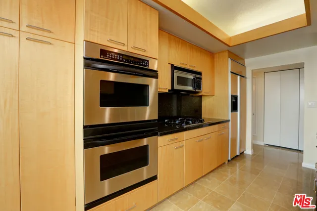 13600 Marina Pointe Drive 1806, Marina Del Rey, California 90292