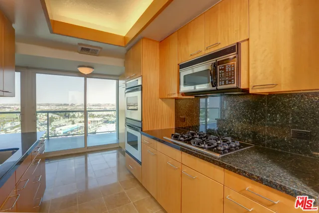 13600 Marina Pointe Drive 1806, Marina Del Rey, California 90292