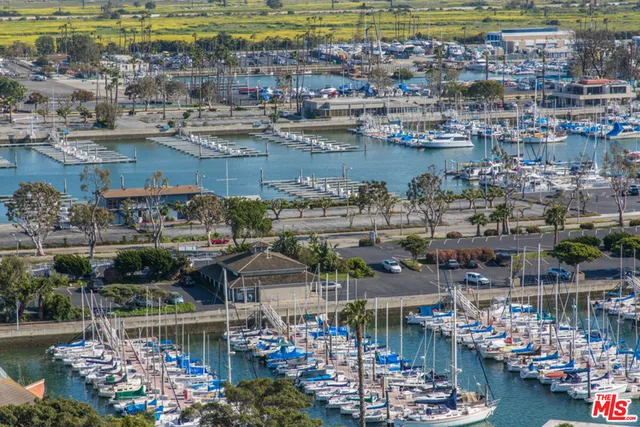 13600 Marina Pointe Drive 1806, Marina Del Rey, California 90292