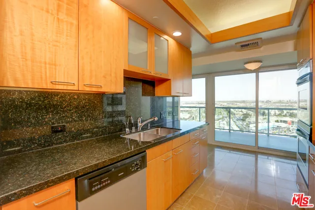 13600 Marina Pointe Drive 1806, Marina Del Rey, California 90292