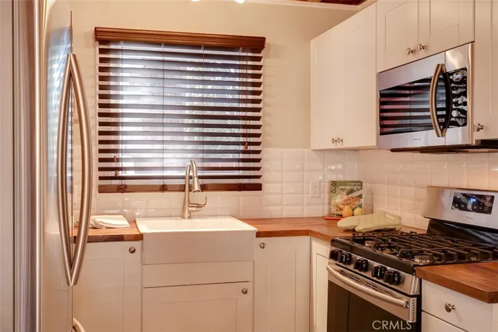 42765 La Placida Avenue, Big Bear, California 92315