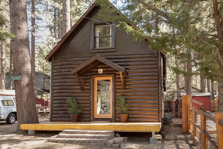 42765 La Placida Avenue, Big Bear, California 92315