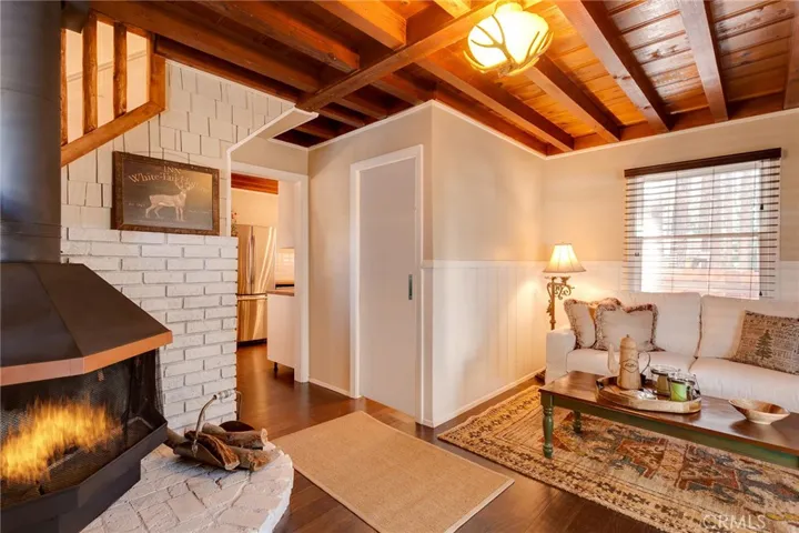 42765 La Placida Avenue, Big Bear, California 92315
