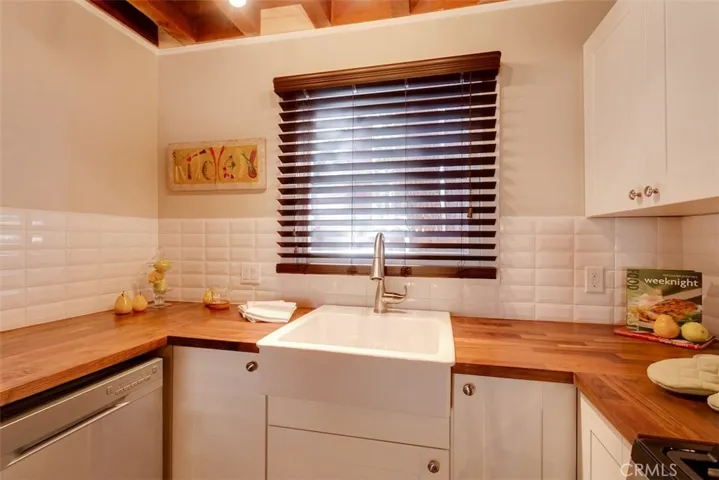 42765 La Placida Avenue, Big Bear, California 92315