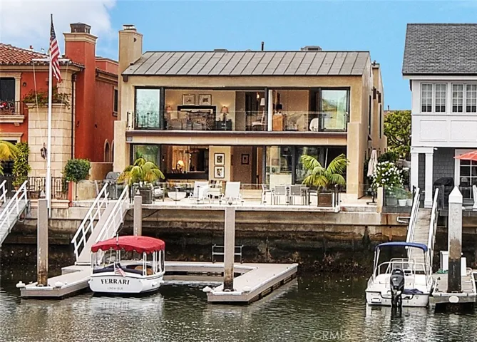 13 Linda Isle, Newport Beach, California 92660