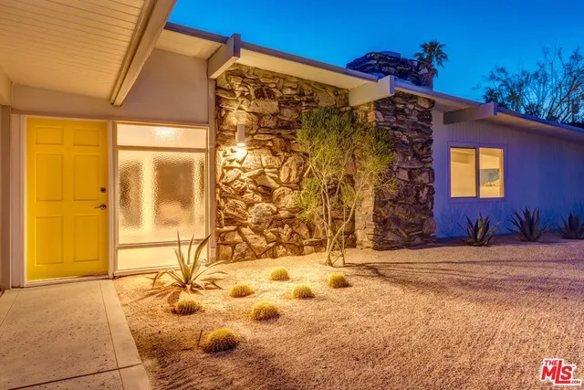 225 N Orchid Tree Lane, Palm Springs, California 92262
