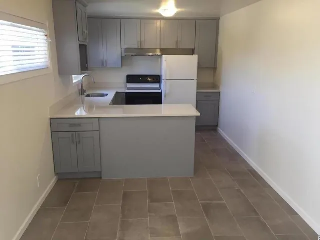 710 N Claremont Street 3, San Mateo, California 94401
